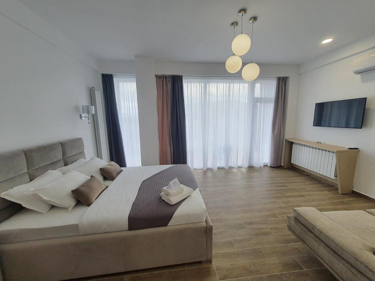 Mianelly Apartments Mamaia Nord Нэводари Экстерьер фото