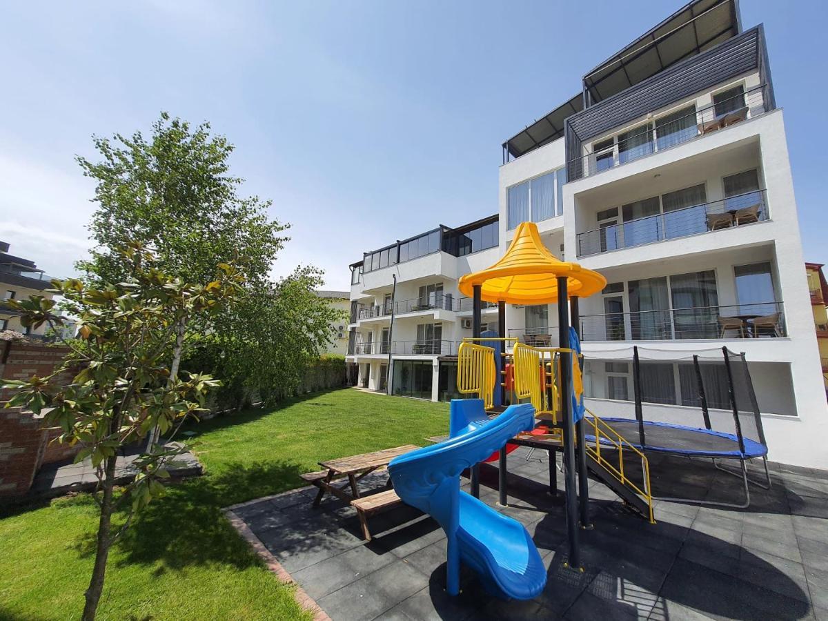 Mianelly Apartments Mamaia Nord Нэводари Экстерьер фото